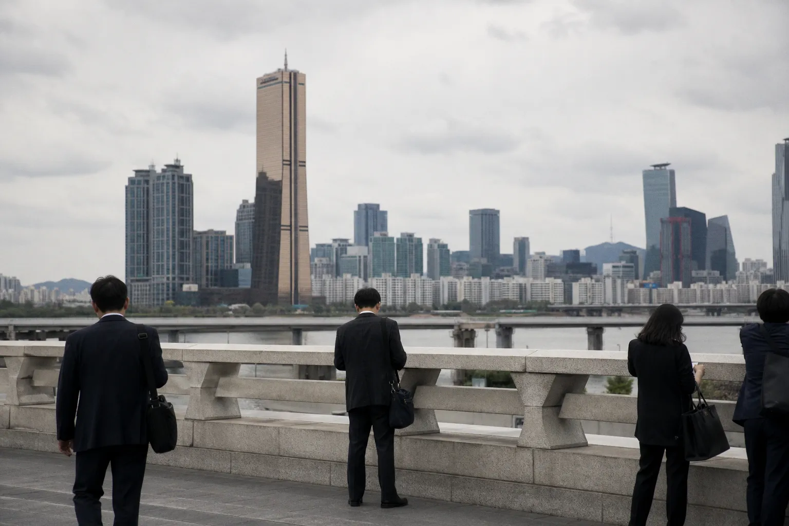 South Korea Plans to Simplify Won Trading Access for International Investors